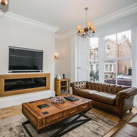 10 St Marys בית נופש יורק